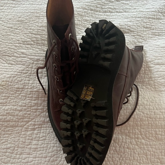 Madewell Dark Cabernet Chunky Boots - Picture 2 of 7